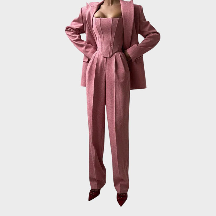 Karolina - Stærkt og Elegant Sæt