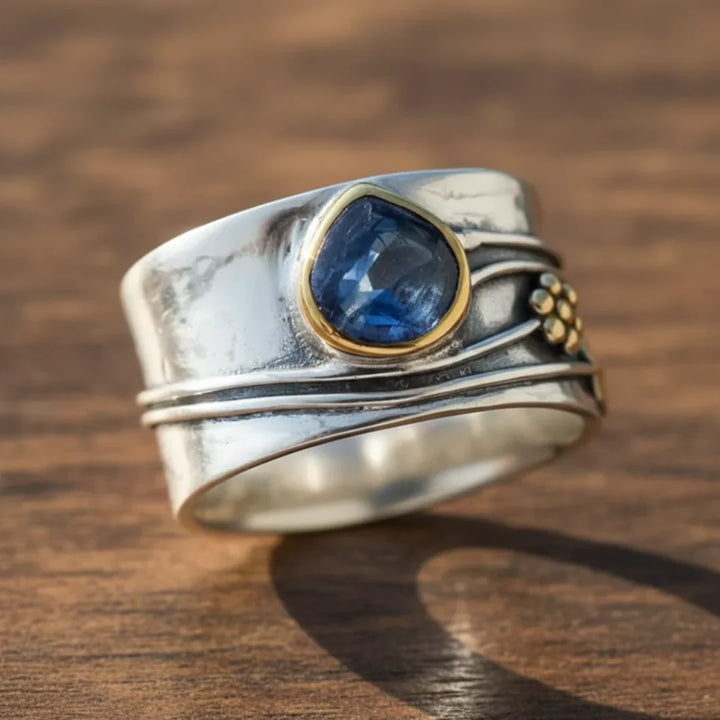 Ring med bøhmiske ædelstene