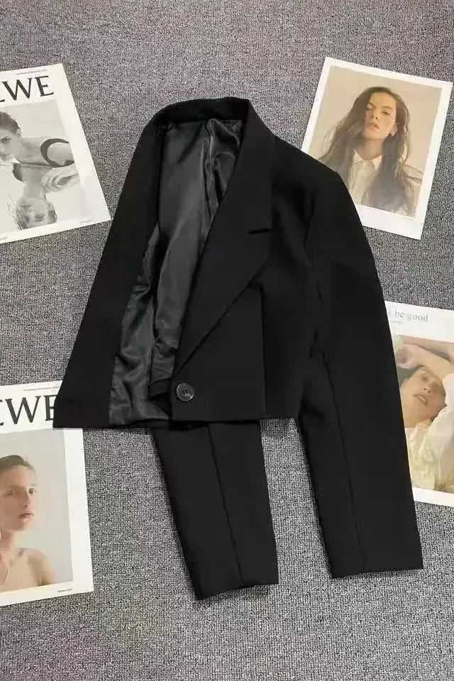 Albertha | Classic Blazer