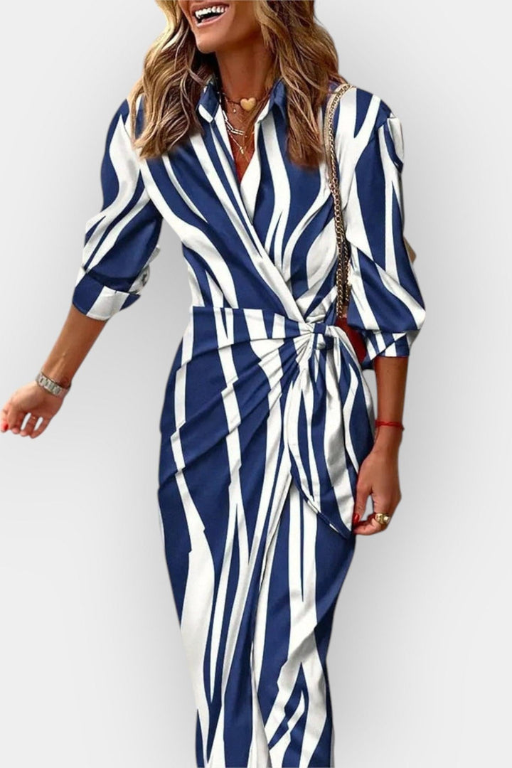 Andrea | Let Sommerkjole" can be rewritten as "Andrea | Lightweight Summer Dress.