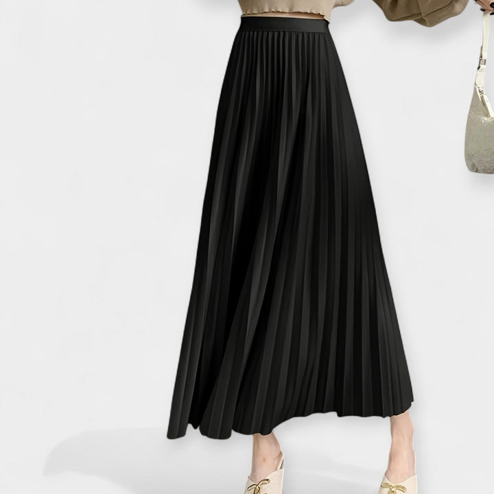 Bodil | Fitted Pleated Skirt