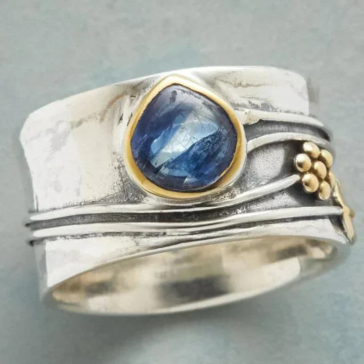 Ring med bøhmiske ædelstene