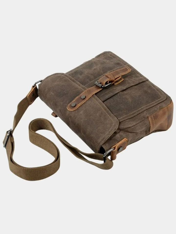 Elias™ Balmoral Courier Bag
