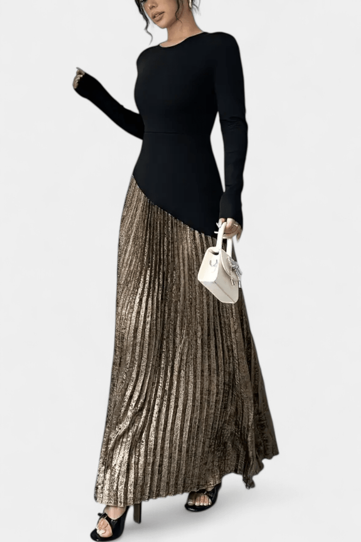 Elin | Farveblok Kjole" can be rewritten as "Elin | Color Block Dress.