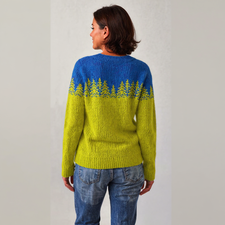 Ellen | Retro Island Sweater