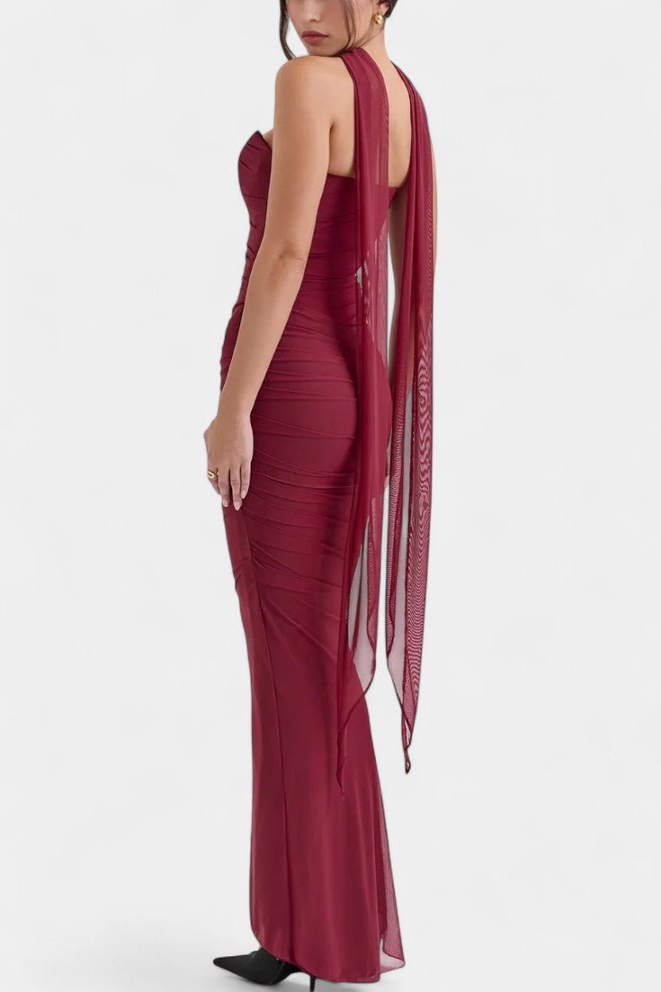 Ida | Dekorativ Netkjole" can be rewritten as "Ida | Decorative Mesh Dress.