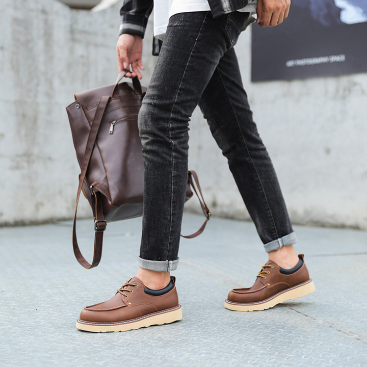 Jaxon™ | Vintage Sneakers