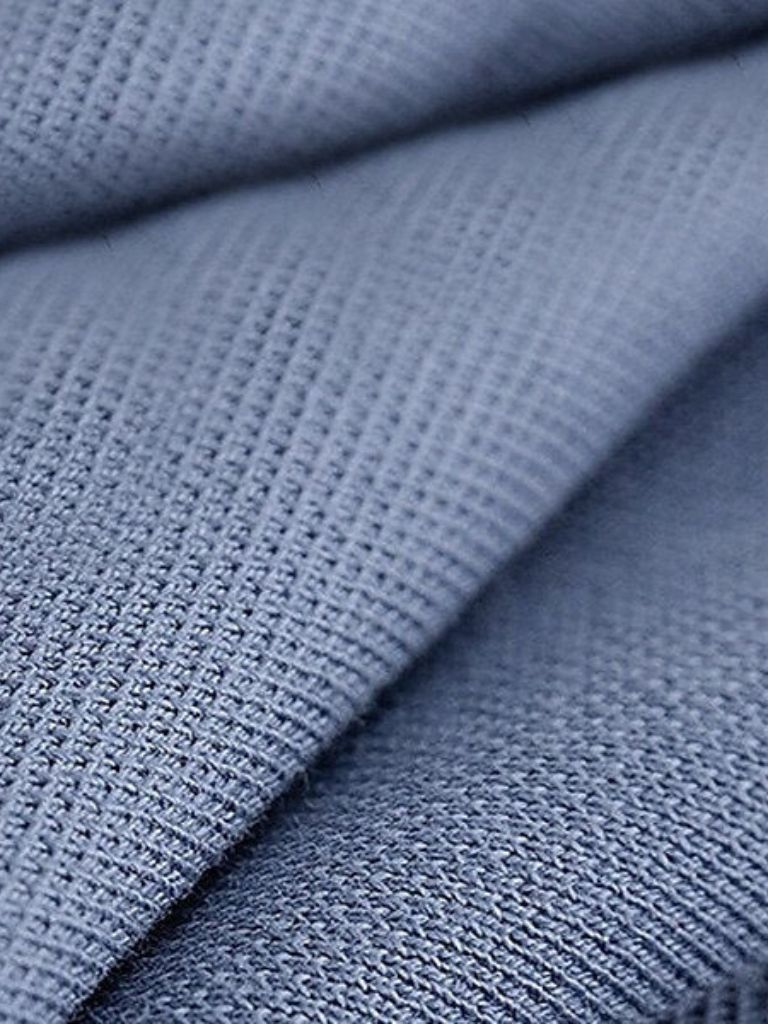 Jesper™ | Noir V-Neck Polo