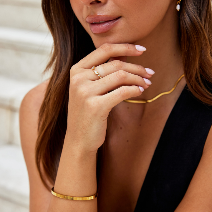 Krystal Gold Vine Ring