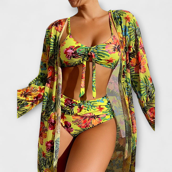 Luna | Bather
