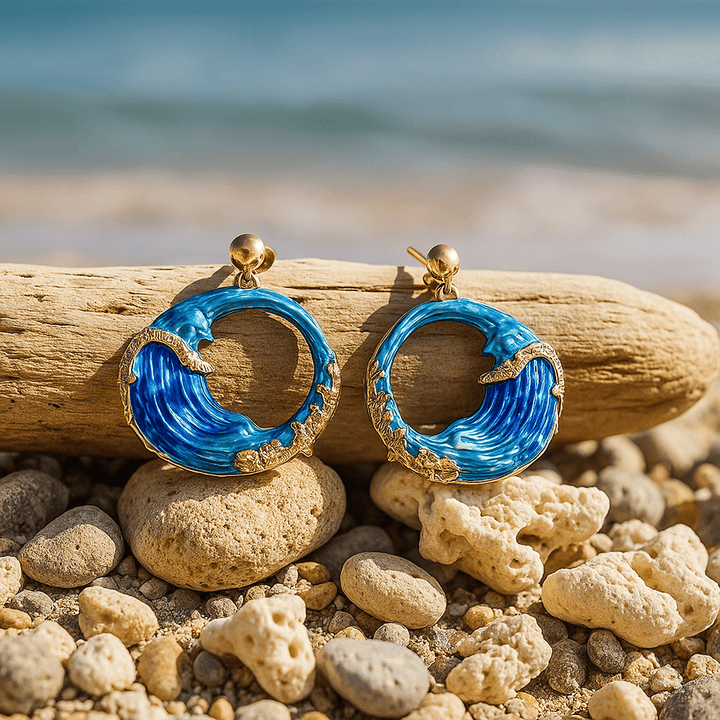 Mette | Håndmalede Øreringe" can be rewritten as "Mette | Unikt Håndmalede Øreringe" or "Mette | Kunstnerisk Håndmalede Øreringe.