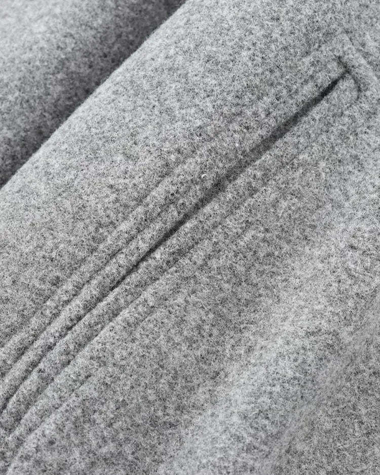 Mette | Kort Bomberjakke" can be rewritten as "Mette | Cropped Bomber Jacket.