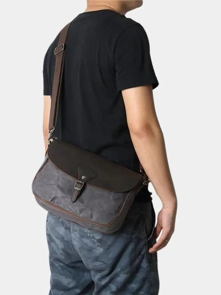 Nikolaj™ | Windsor Messenger Bag
