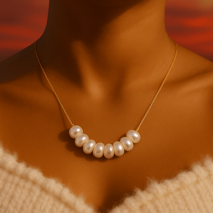 Olivia | Gold-Trimmed Pearl Necklace