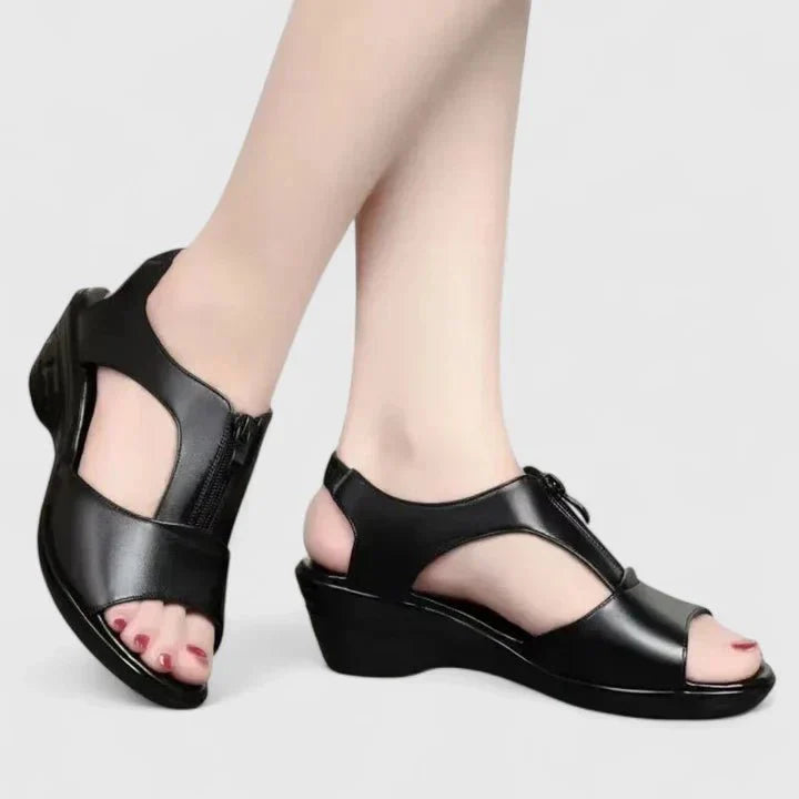 Pernille | Chic Sandals