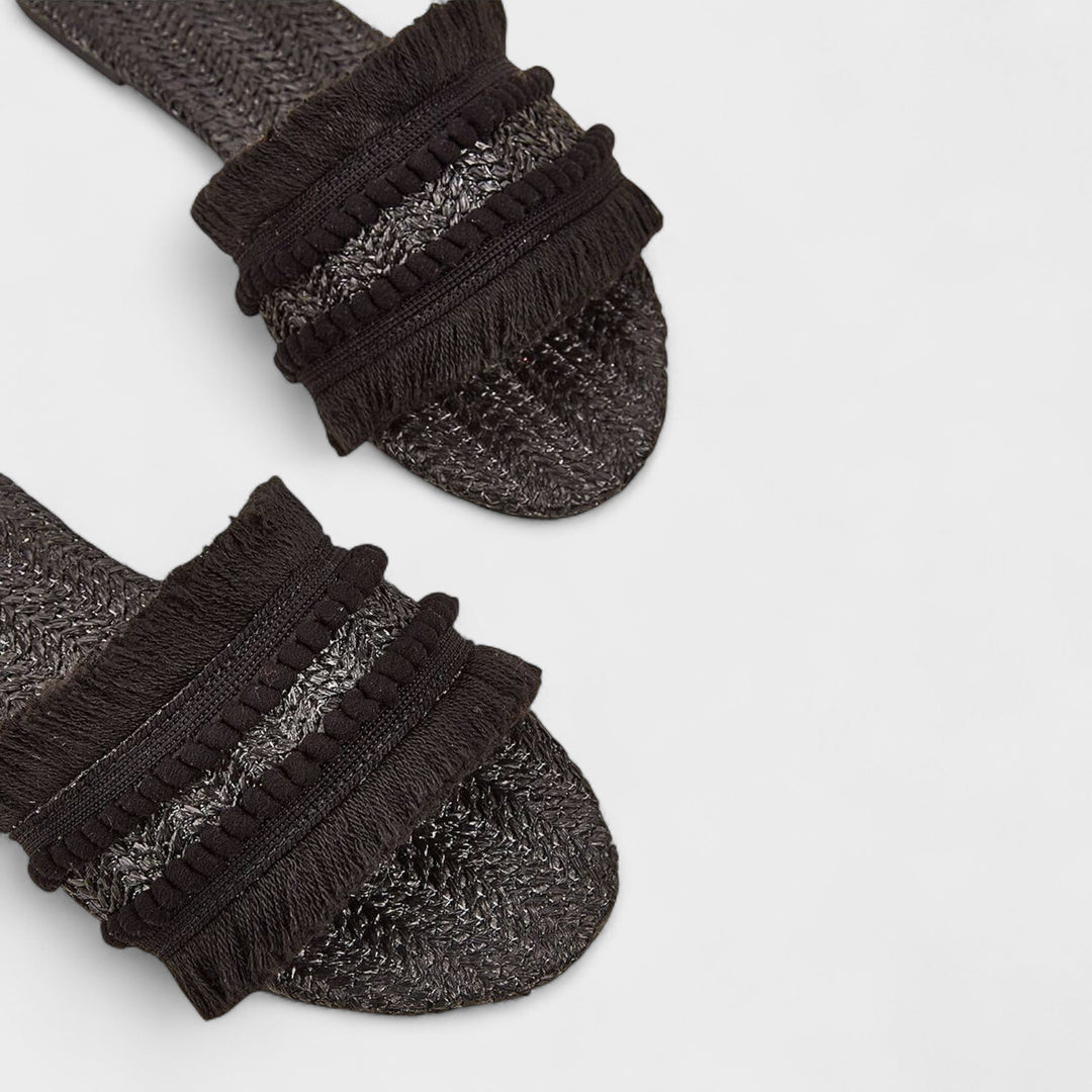 Rikke | Pom Pom Shoes