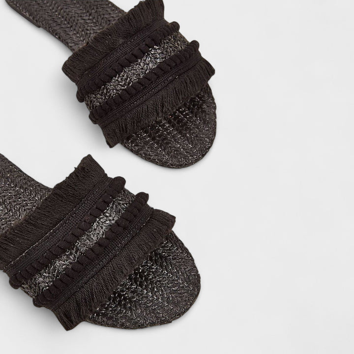 Rikke | Pom Pom Shoes