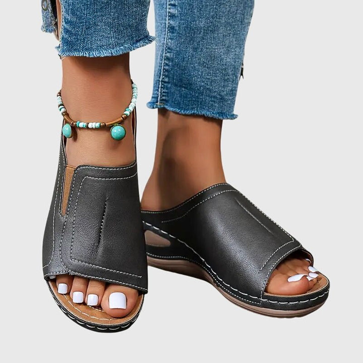 Stine | Orthopedic Sandals