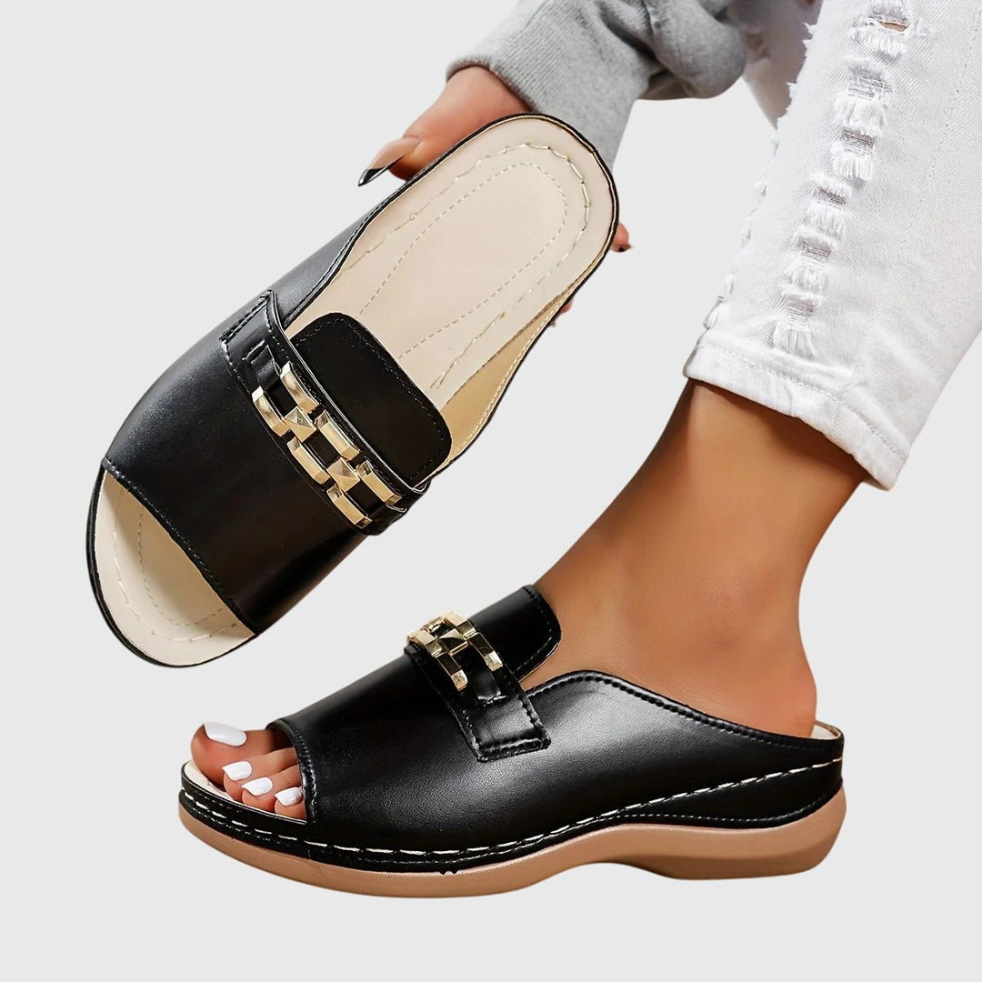 Thilde | Orthopedic Sandals