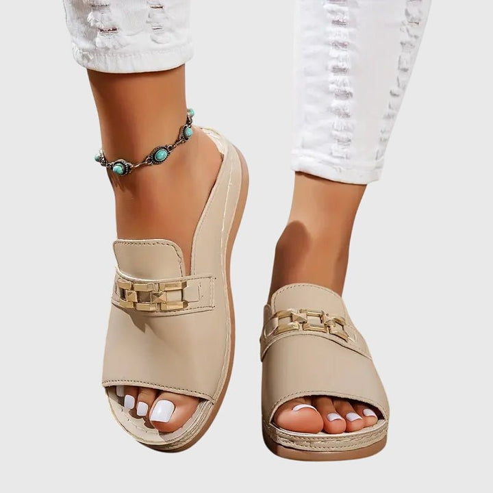 Thilde | Orthopedic Sandals