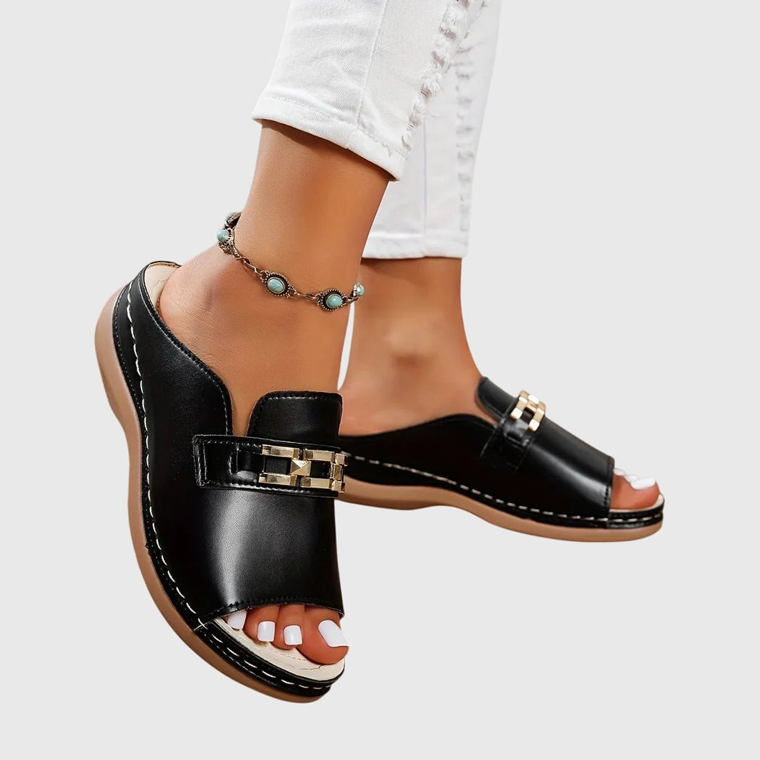 Thilde | Orthopedic Sandals