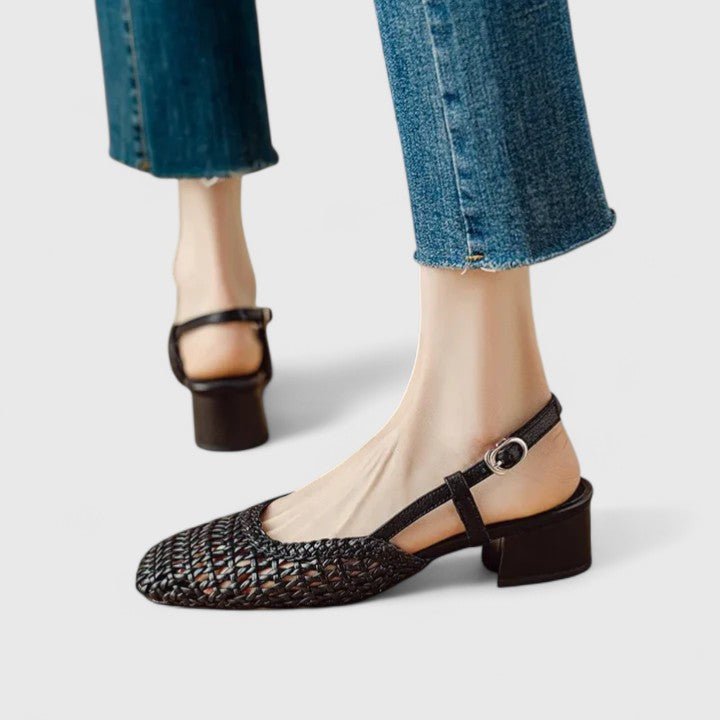 Tilde | Chic Sandals