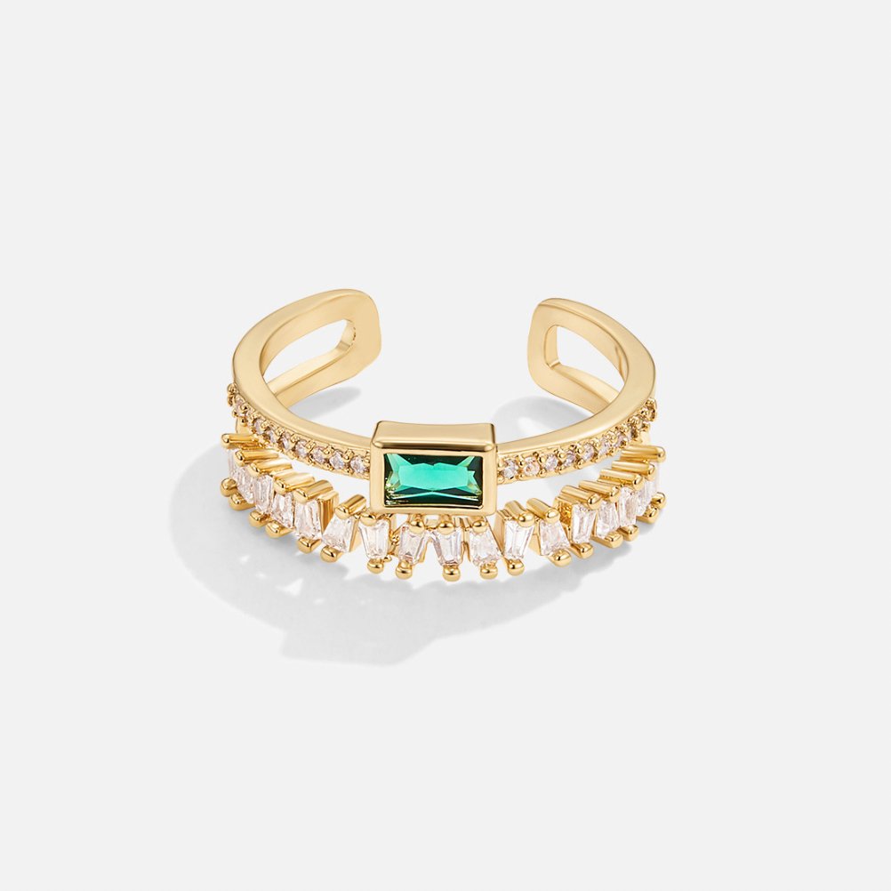 Lagdelt krystalring