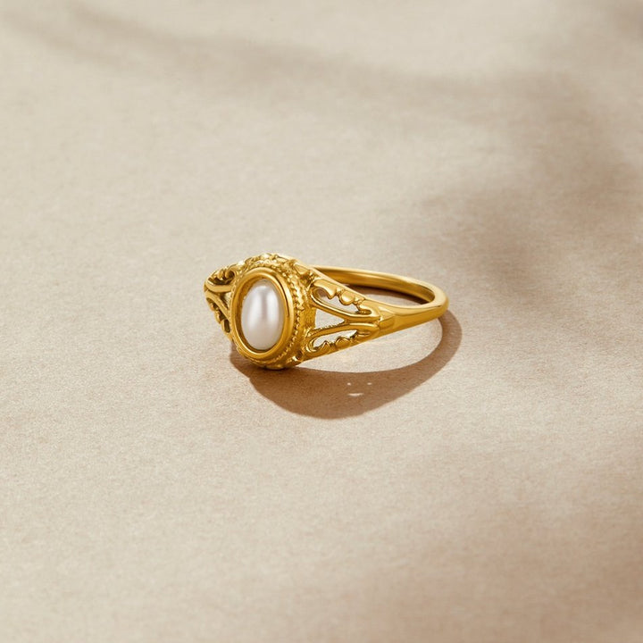 Royal Vintage Perlering