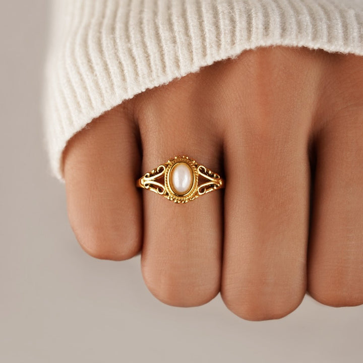 Royal Vintage Perlering