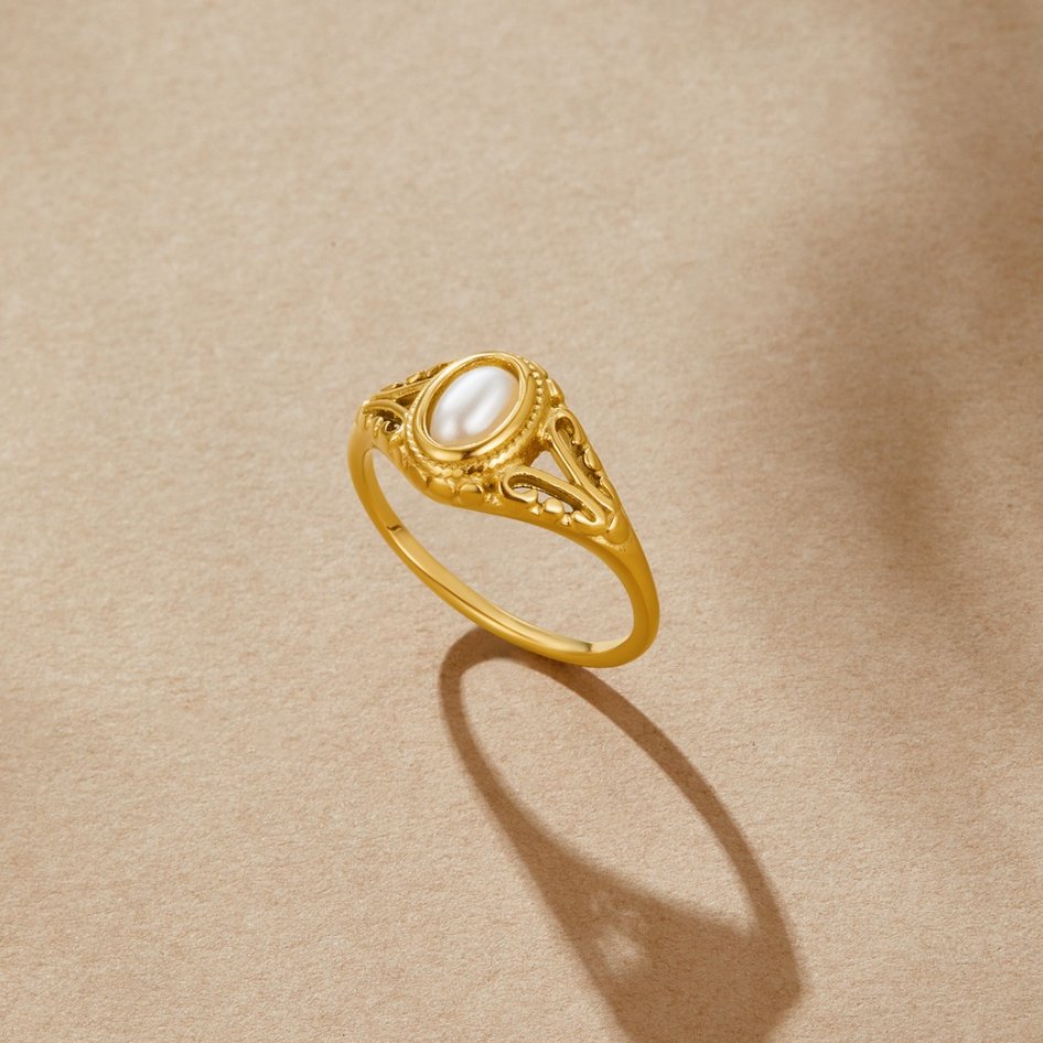 Royal Vintage Perlering